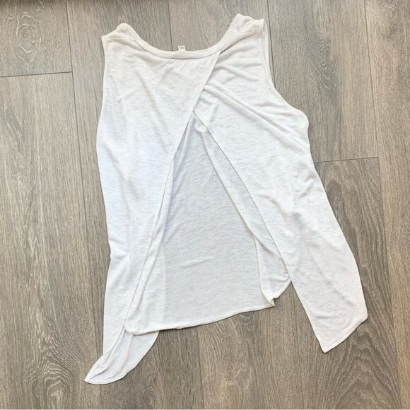 Aritzia Wilfred Tank Top T-shirt Rayon Sleeveless Split Back Open Off White XXS - Picture 5 of 7
